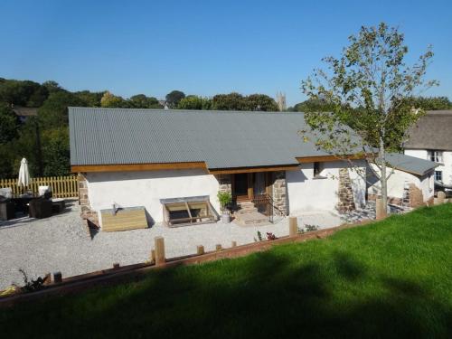 Yondhill Barn - carbon neutral hotel in Okehampton