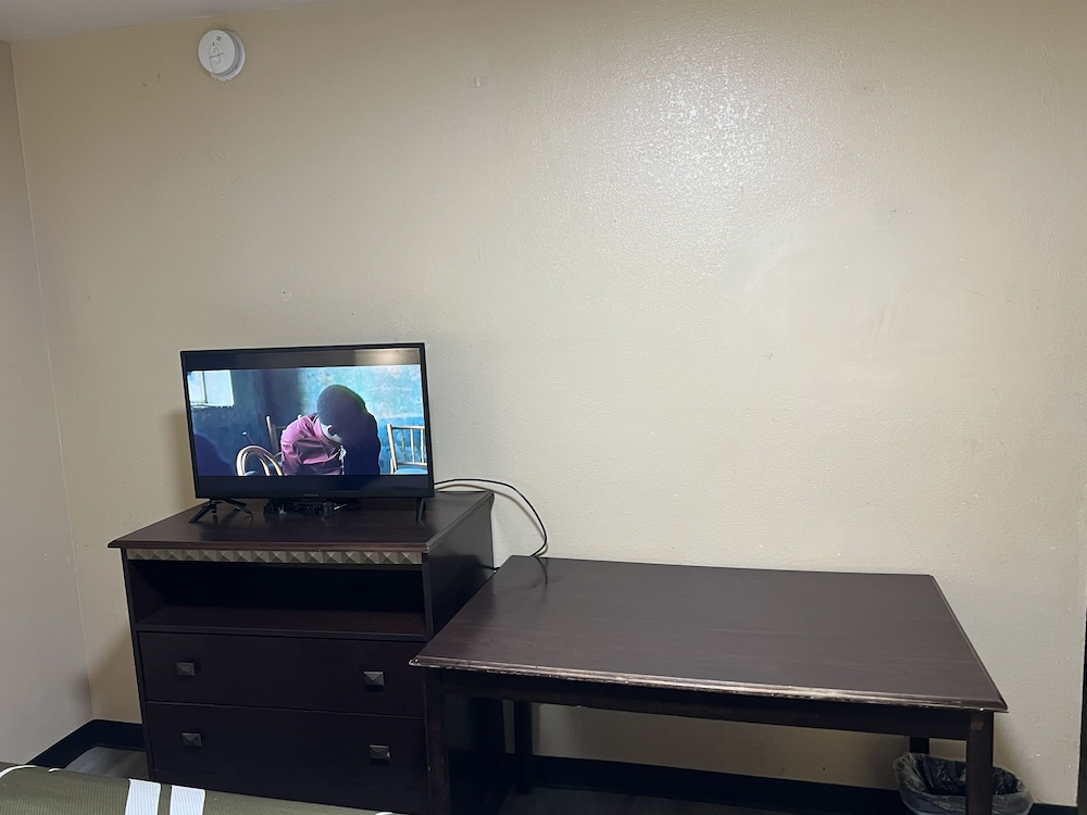 Country Inn Giddings - photo 8