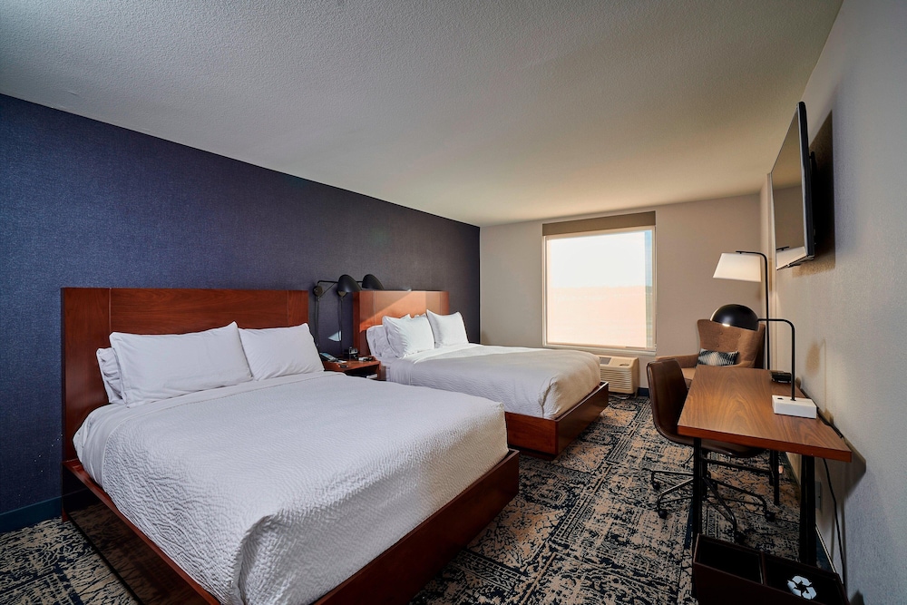 Four Points by Sheraton Cleveland Eastlake - photo 8