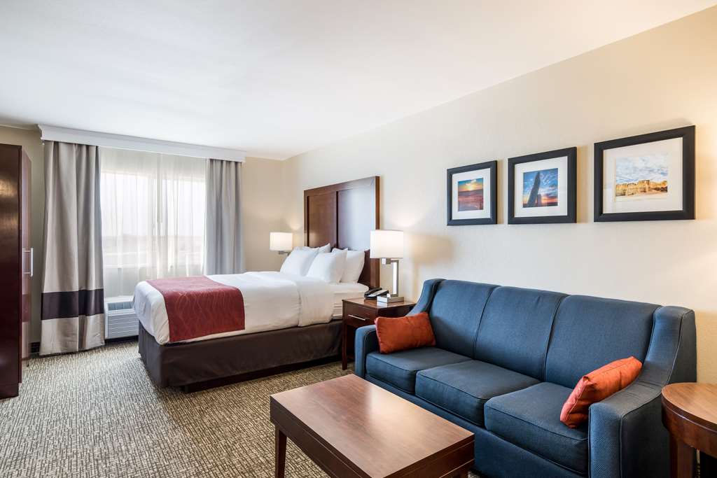 Comfort Inn Bonner Springs Kansas City - photo 25