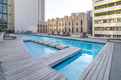 2 bedroom unit in Cape Town City Centre — 4-Star Luxury Hotel in Cape Town, South Africa