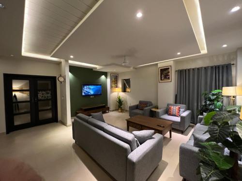 Serenity Corner 4 BHK — 4-Star Luxury Hotel in Islamabad, Pakistan