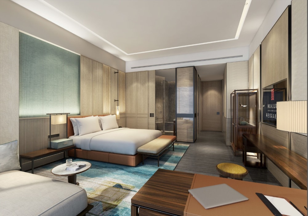 Hualuxe Yibin — hotel in Yibin