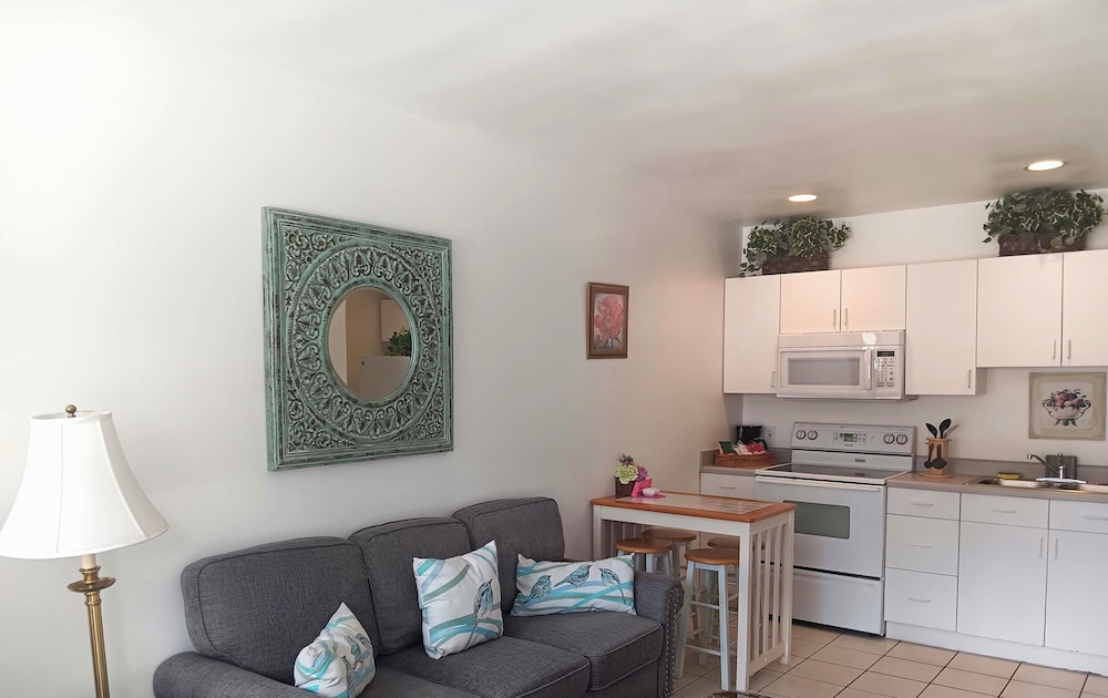 The Cozy Inn - photo 48