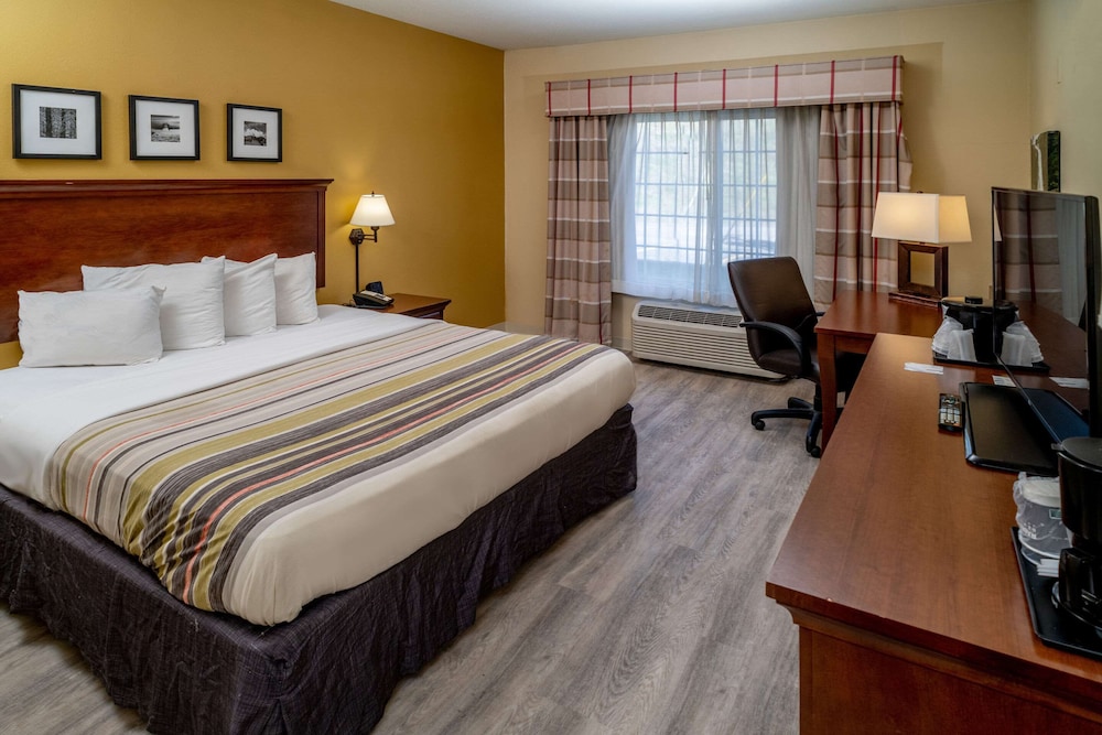 Country Inn & Suites by Radisson Charleston South WV - photo 10
