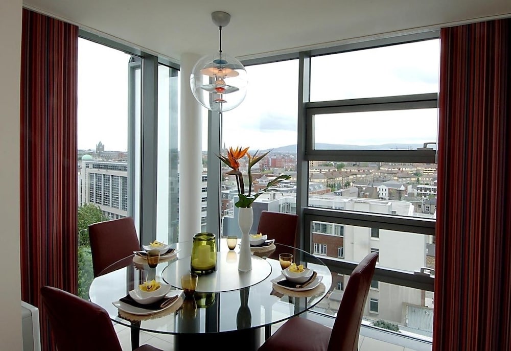 Smithfield Penthouse — 4-Star Luxury Hotel in Dublin, Republic of Ireland