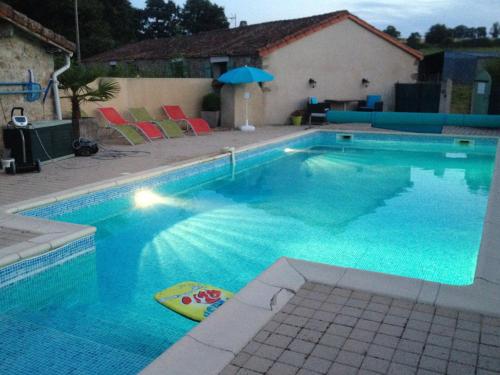 Gîte de La Pomerie - last minute hotel in Chiche