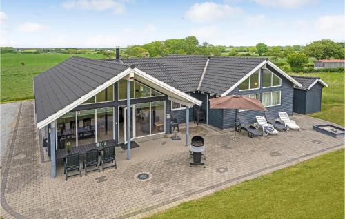 5 Bedroom Beautiful Home In Sydals — 5-Star Luxury Hotel in Horuphav, Denmark