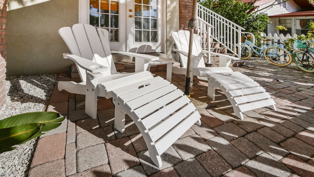 Coconut Inn - photo 154
