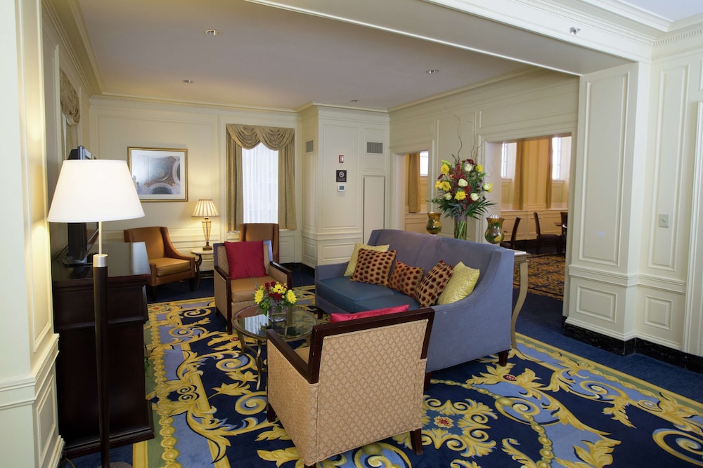 Hampton Inn & Suites Providence Downtown - photo 2