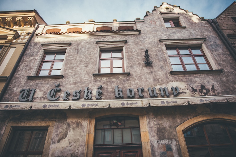 U České koruny — hotel in Hradec Kralove