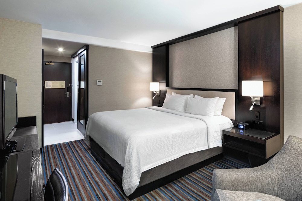 Courtyard by Marriott New York Manhattan Times Square - photo 12
