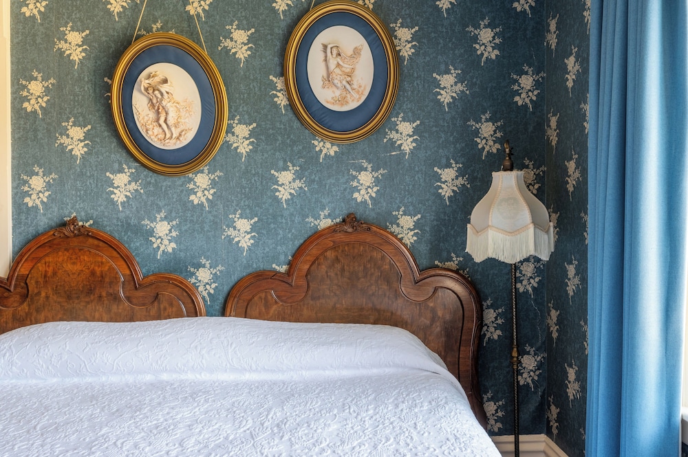 Martine Inn - photo 61