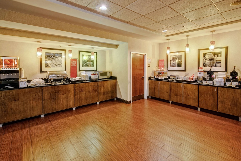 Hampton Inn Elizabeth City - photo 31