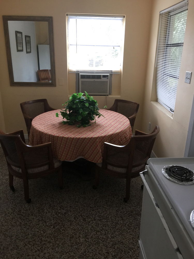 Amber Tides Motel - photo 15