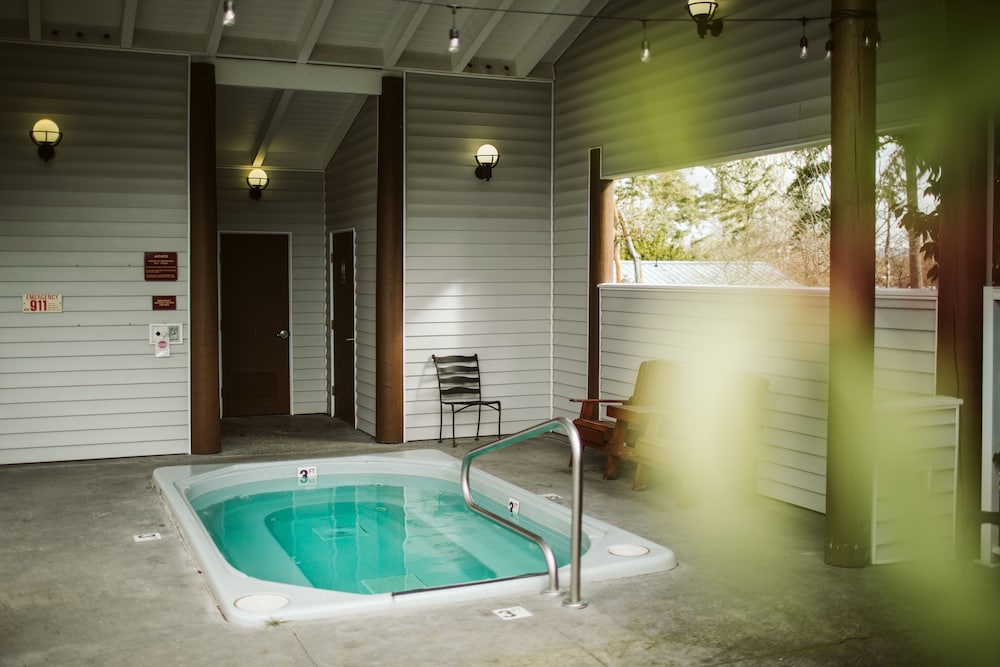 Friday Harbor Suites - photo 33