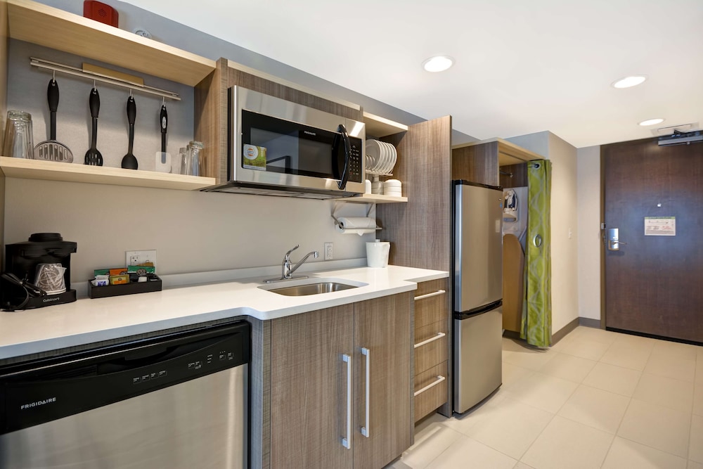 Home2 Suites by Hilton Kansas City KU Medical Center - photo 12