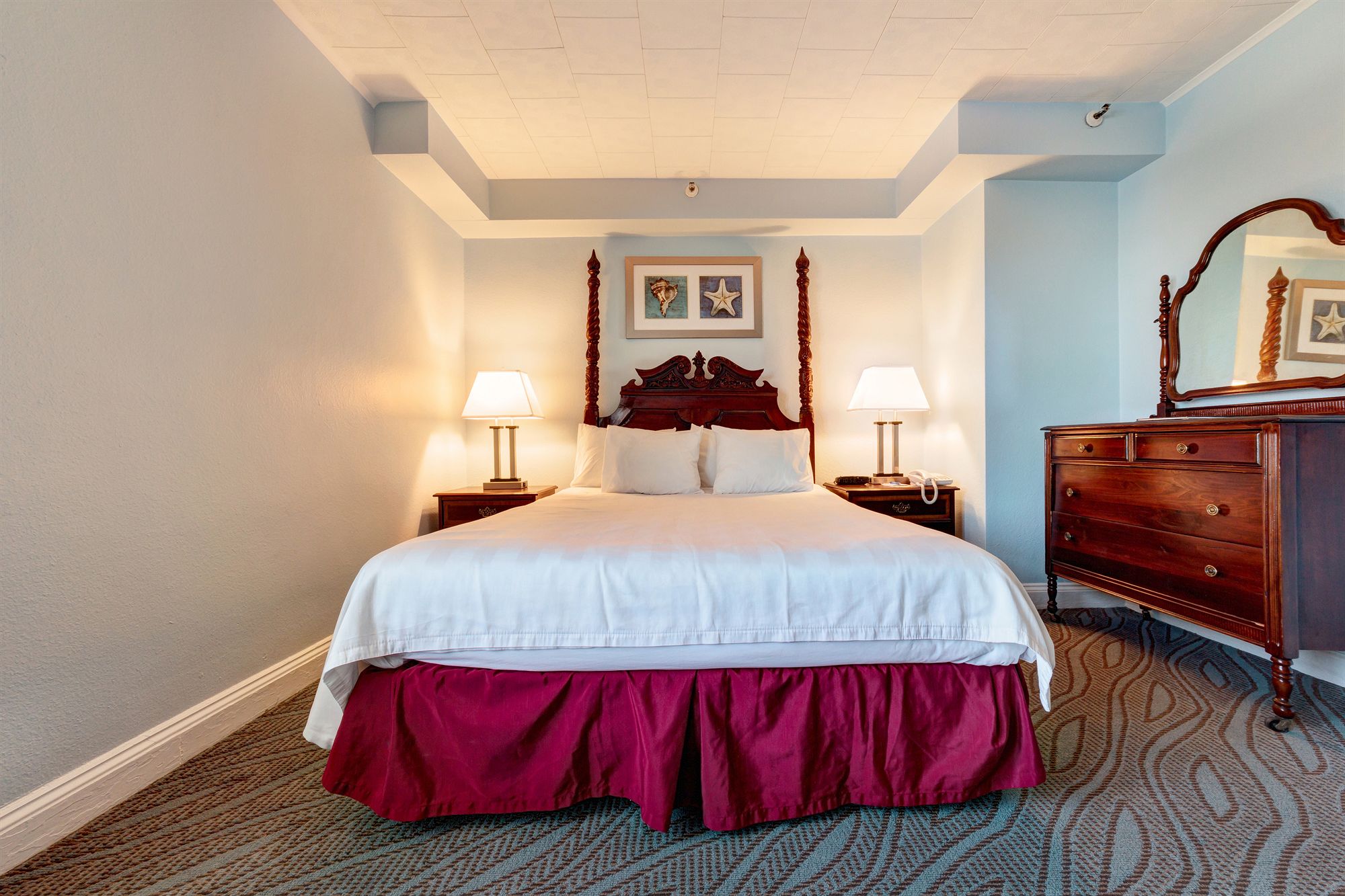 Beach Plaza Hotel - photo 15