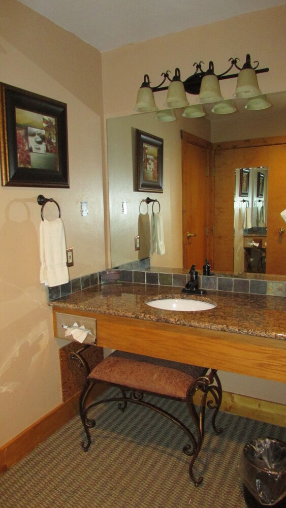 Spearfish Canyon Lodge - photo 74