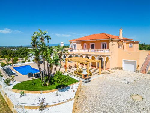 Solar dos Gandums by Atlantic Places — 4-Star Luxury Hotel in Pera, Portugal