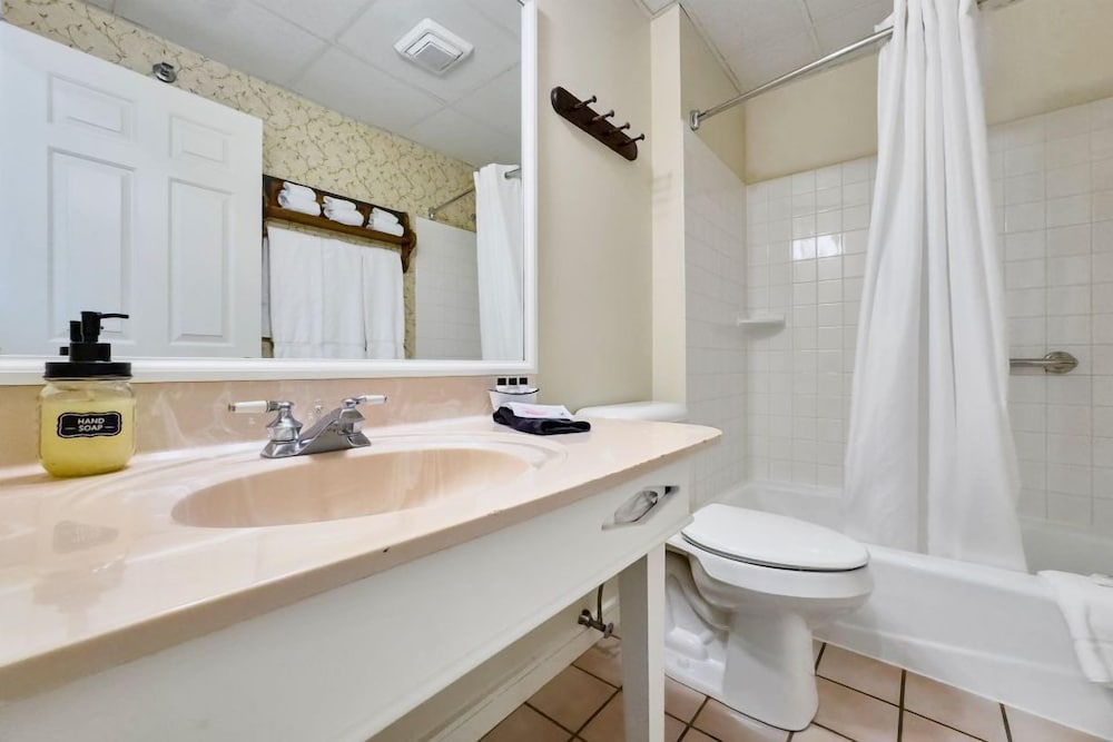 The Country Inn at Camden Rockport - photo 50