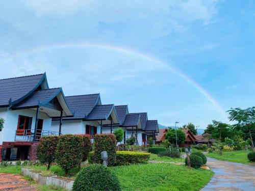 Champathong Vangvieng Hotel — 5-Star Luxury Hotel in Vangviang, Laos