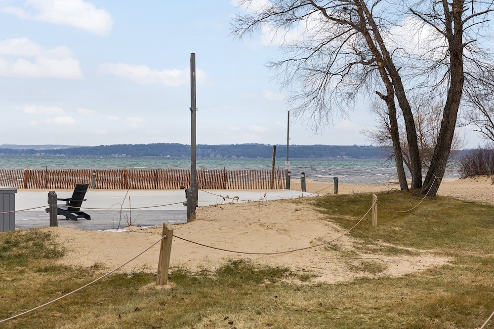 The Shores Resort - photo 15