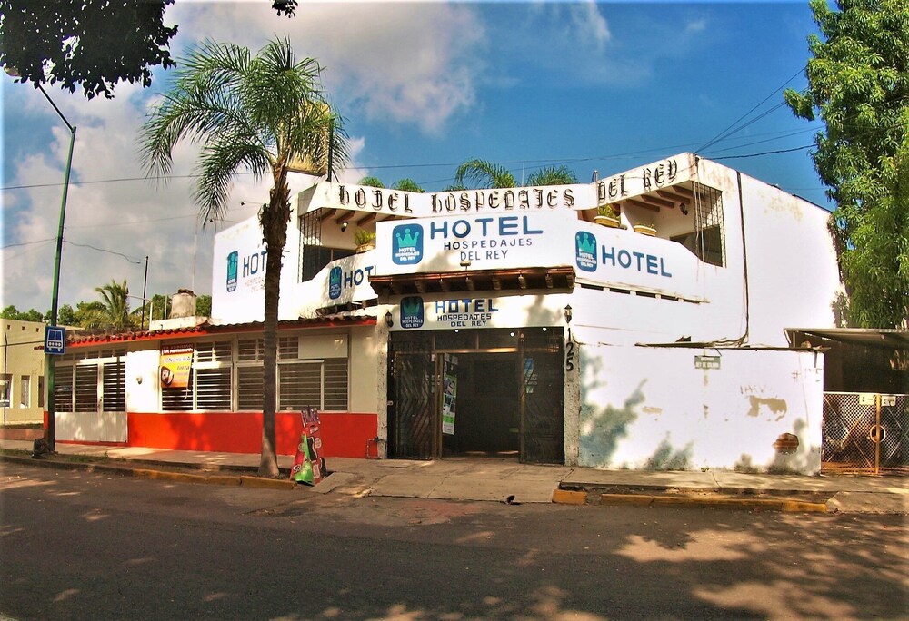 Hotel Hospedajes Del Rey in Colima, Mexico