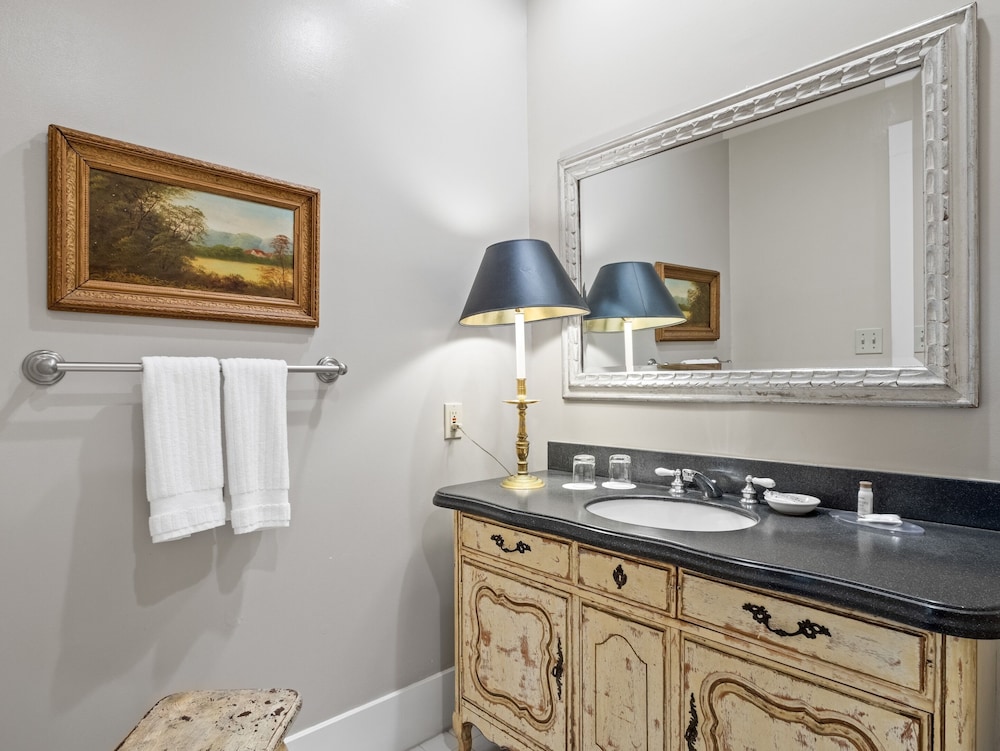 The Upham Hotel - photo 57