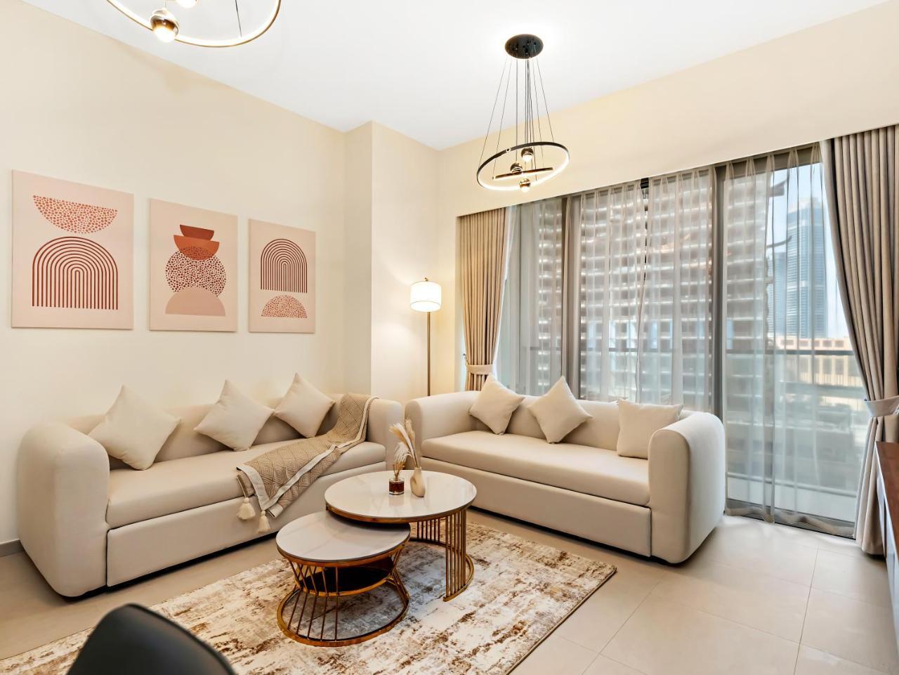 Elegant 1BR I 1min walk to Burj Khalifa & Fountain — 4-Star Luxury Hotel in Dubai, United Arab Emirates
