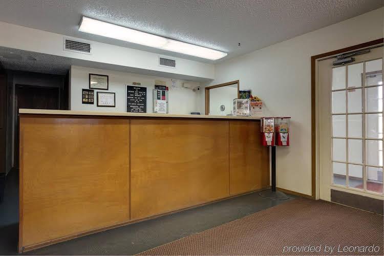 Americas Best Value Inn Tyler Winona - photo 11