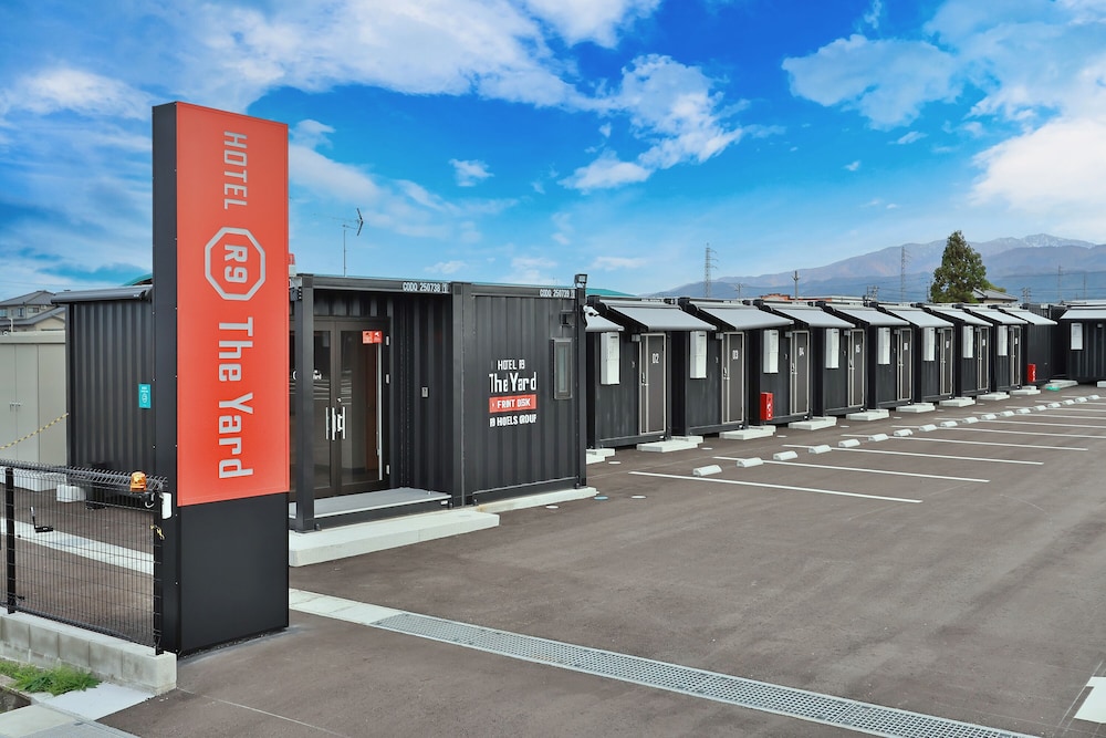 Hotel R9 The Yard Kamiichi — Kamiichi