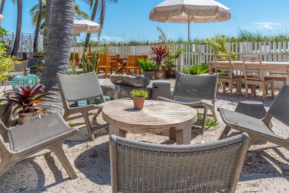 The Savoy Hotel & Beach Club - photo 116