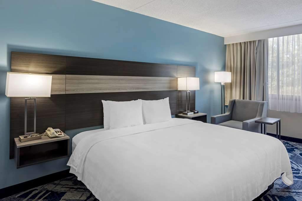 Best Western Rutgers University Hotel - photo 13