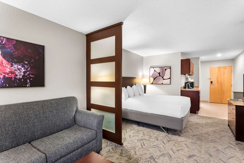 Best Western Oswego Hotel - photo 7