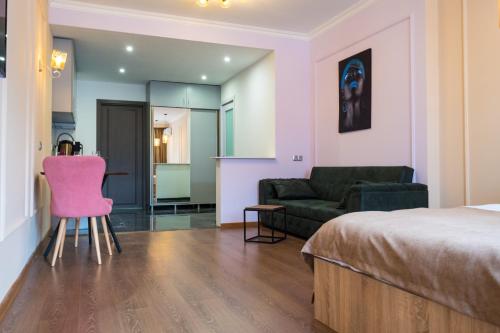 Iren river side apartments