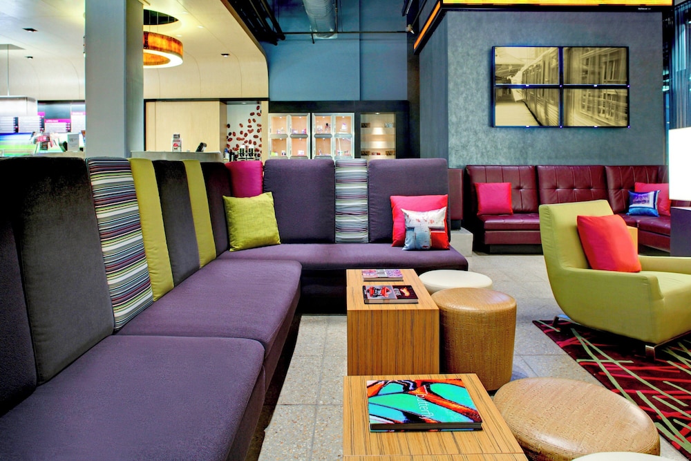 Aloft Austin at The Domain - photo 37