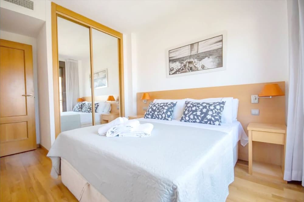 Waterfront Campezo - last minute hotel in Madrid