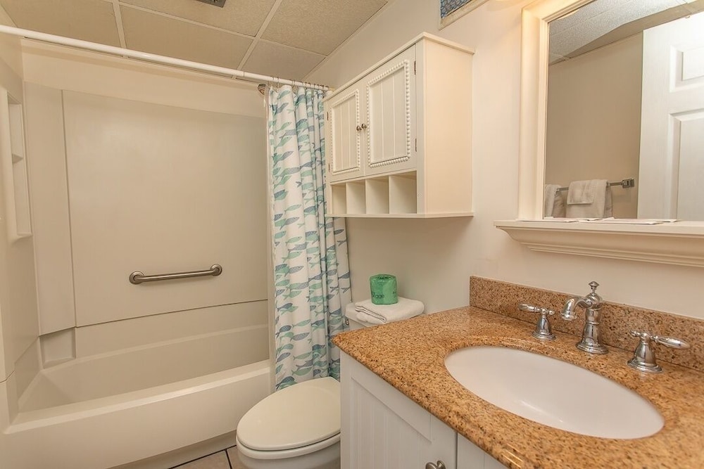 Royal Garden Resort 203 1 Bedroom Condo by RedAwning - photo 20