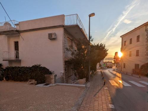 Rooms with WiFi Baska Voda Makarska 23700 in Baska Voda, Croatia