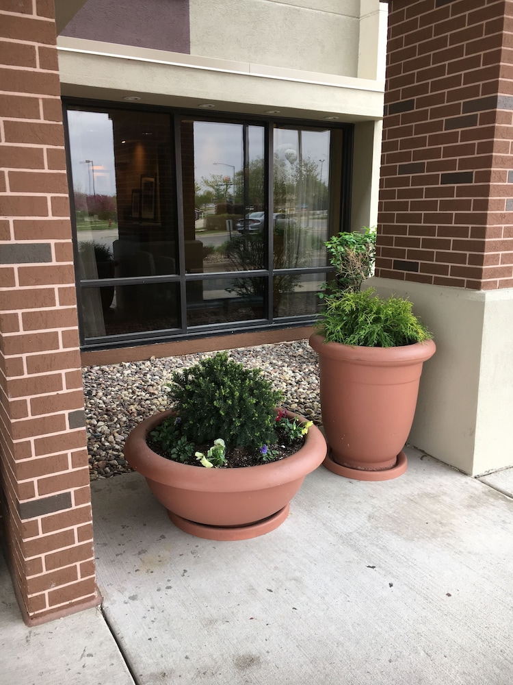 Hampton Inn Joliet I 80 - photo 34