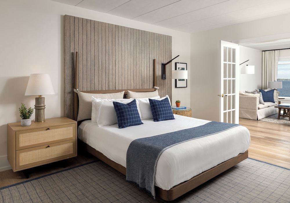 Newport Harbor Island Resort - photo 45