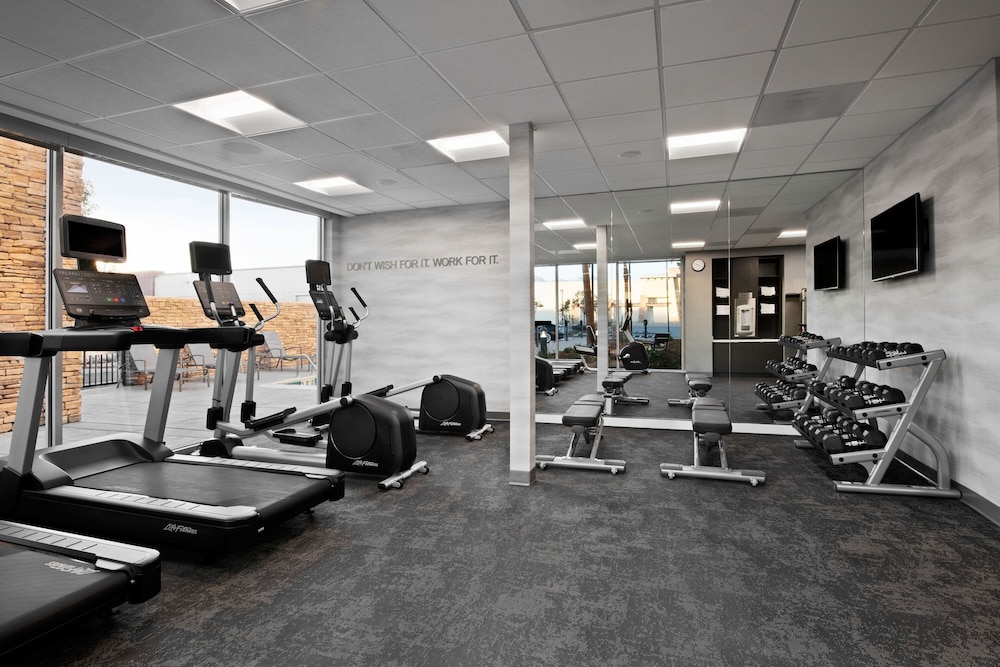 Fairfield by Marriott Inn & Suites Chino - photo 17
