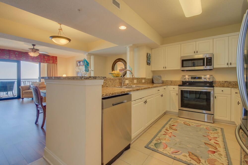 The Island 914 by RedAwning - photo 9
