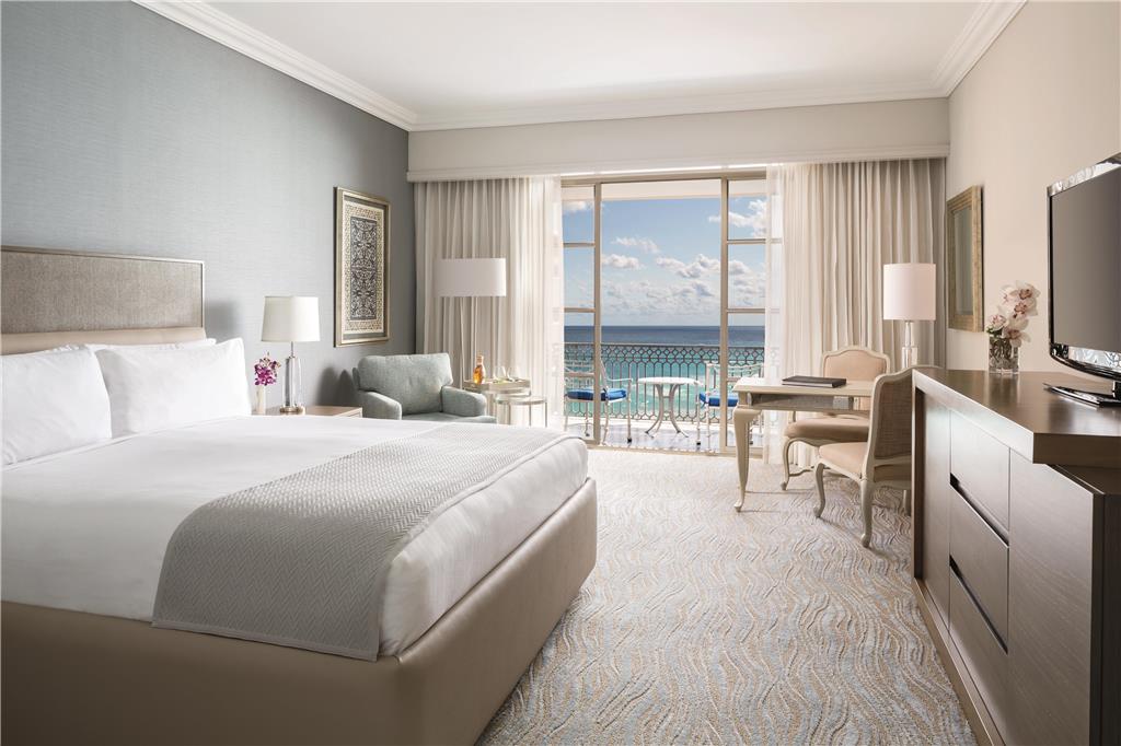 KICUN1_Seafront King room.jpg