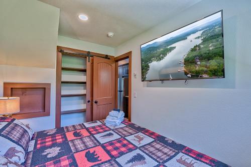 Retreat on the Lake — hotel in Hiawassee
