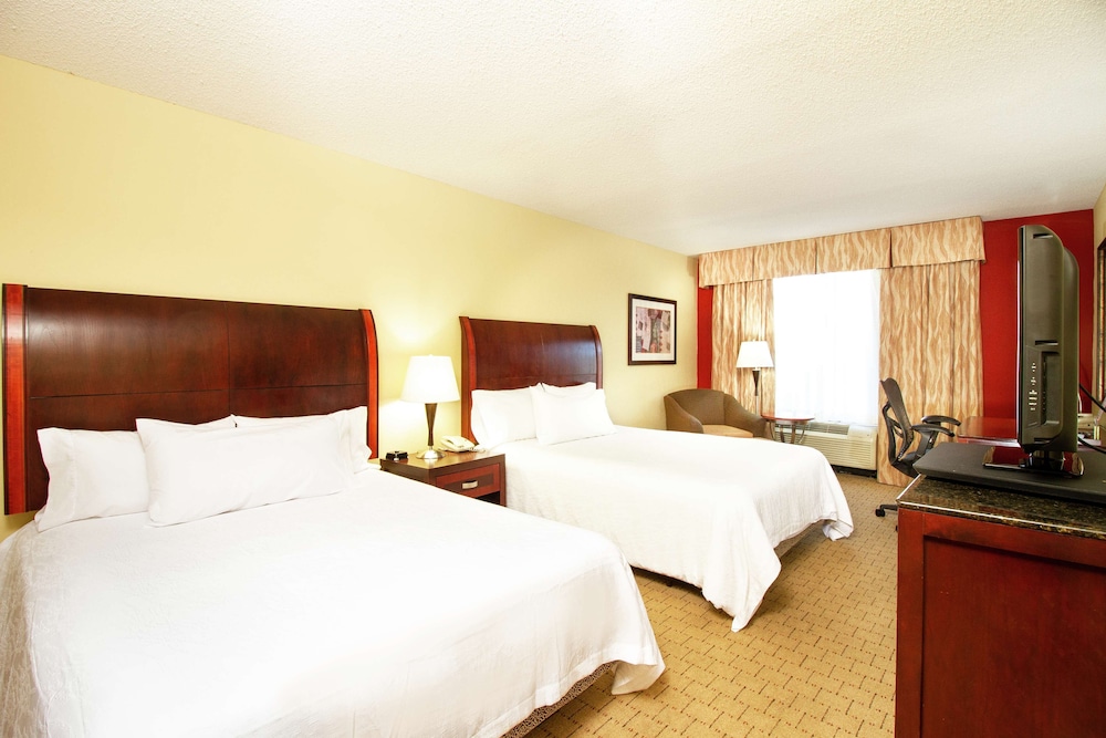Hilton Garden Inn Anderson - photo 13