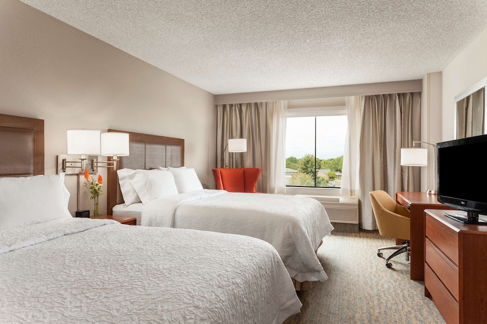 Hampton Inn & Suites Denver Cherry Creek - photo 15