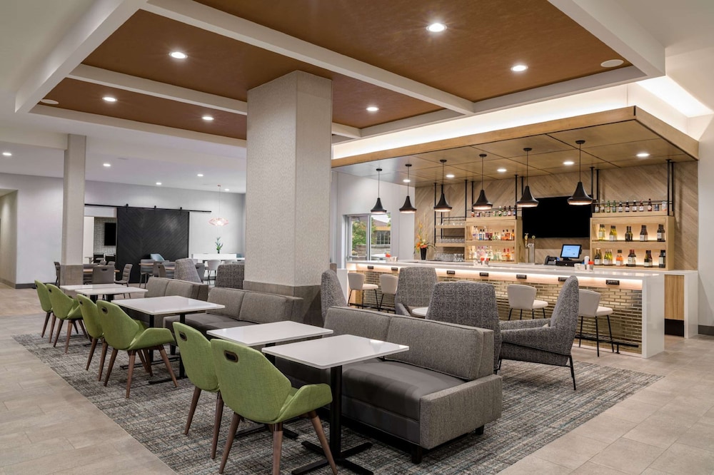 Hyatt House Louisville East - photo 31