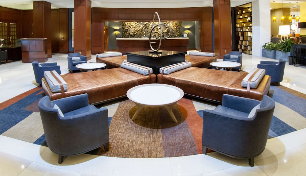 Hilton Harrisburg - photo 2